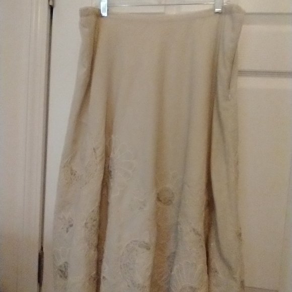 Chico's Dresses & Skirts - CHICO'S  Cream  embroidered lined skirt   Size 3
